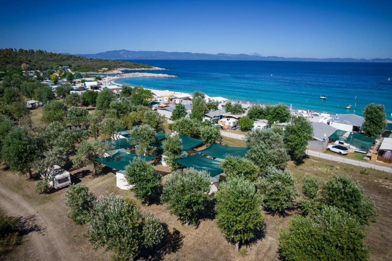 Paliouri Luxury Bungalows Exterior photo